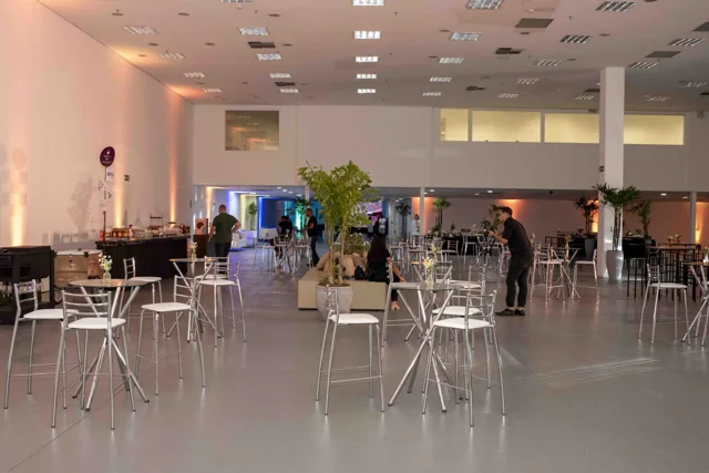 Ambiente decorado para um evento social no Expo Boulevard